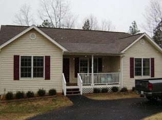 200 High Ridge Ln, Dahlonega, GA 30533