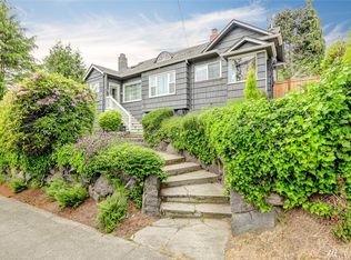 1906 N 80th St, Seattle, WA 98103