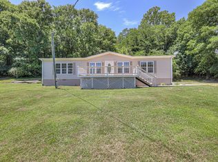 4002 Rippey Lake Rd, Mount Pleasant, TN 38474