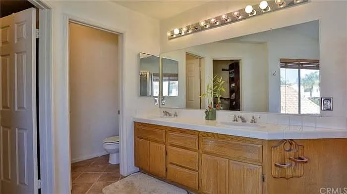 8615 Mesa Oak Dr — Photo 7