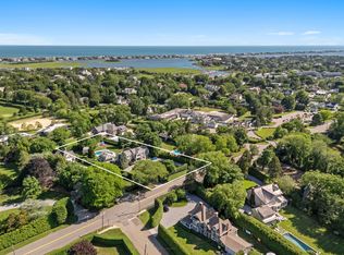 275 Main St, Westhampton Beach, NY 11978