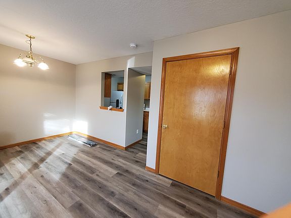 Living/Dining area