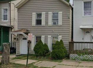 8 Kossuth St, Haledon, NJ 07508