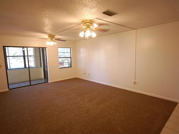 4th image of 3401 E Fort King St APT 104