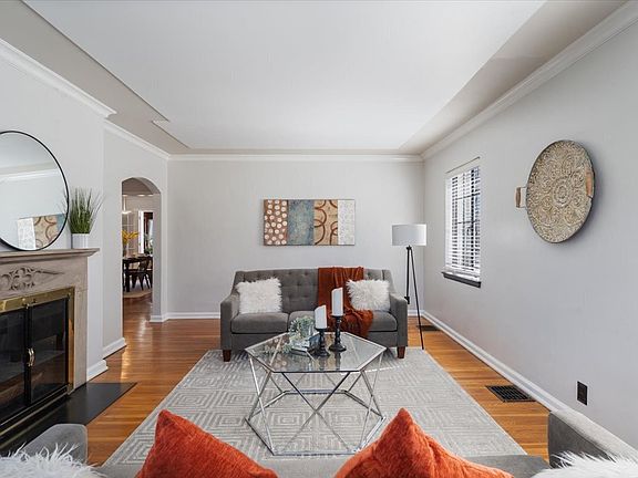 5th image of 5151 N New Jersey St