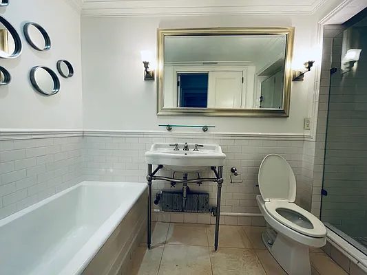 Rented by Winzone Realty Home Inc | media 9