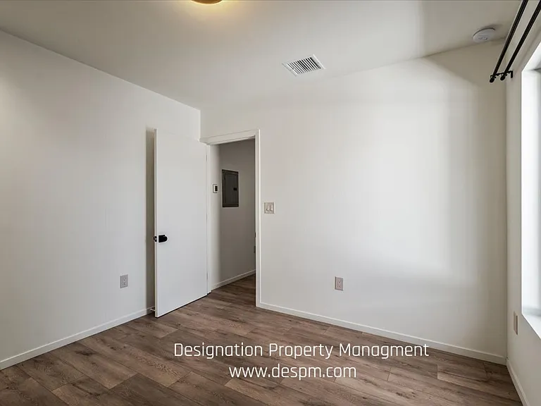 Verdugo Place — Photo 12