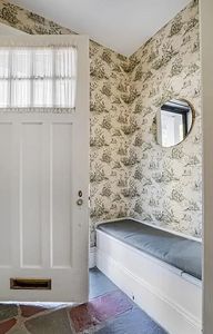 12 Willard Ave, Worcester, MA, 01602