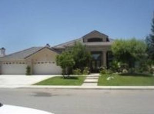 10610 Finchley Dr, Bakersfield, CA