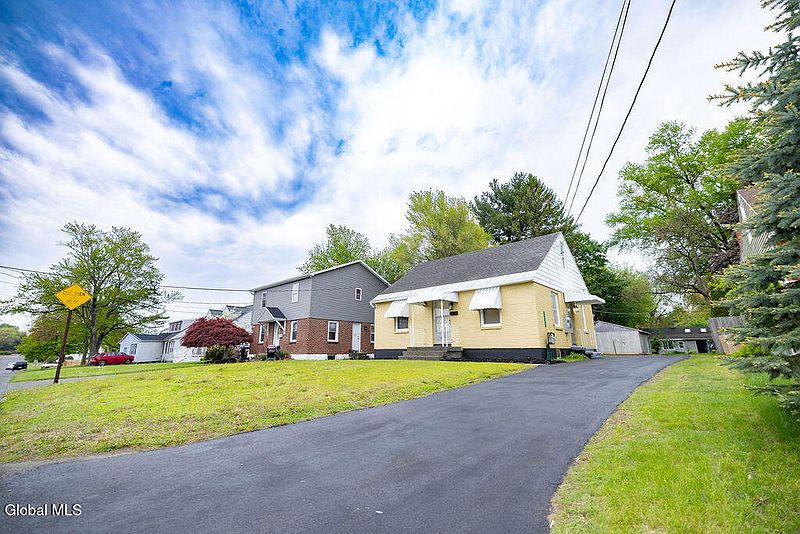 5th image of 1782 Fiero Avenue