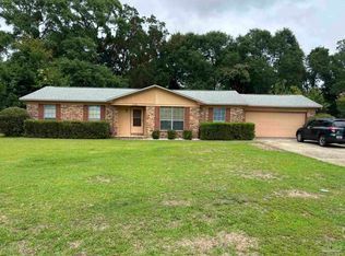 8748 Hollingsworth Ave, Pensacola, FL 32534