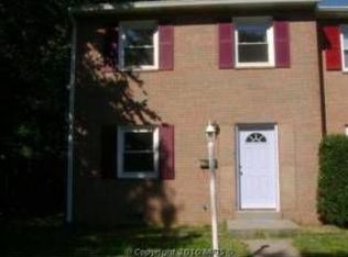 3531 Beale Ct, Woodbridge, VA 22193