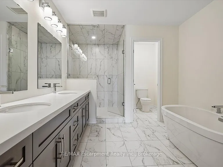 76 Valley Trail Pl — Photo 26