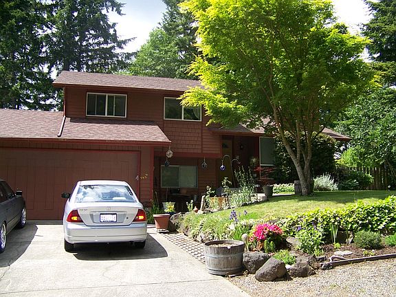 2nd image of 4600 Basswood Ct SE