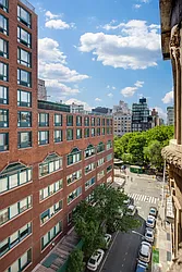 Rented by Barkoff Residential 