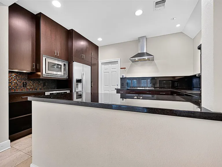 3027 Bissonnet St — Photo 15