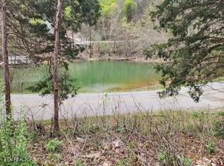 Flat Hollow Rd, Speedwell, TN 37870