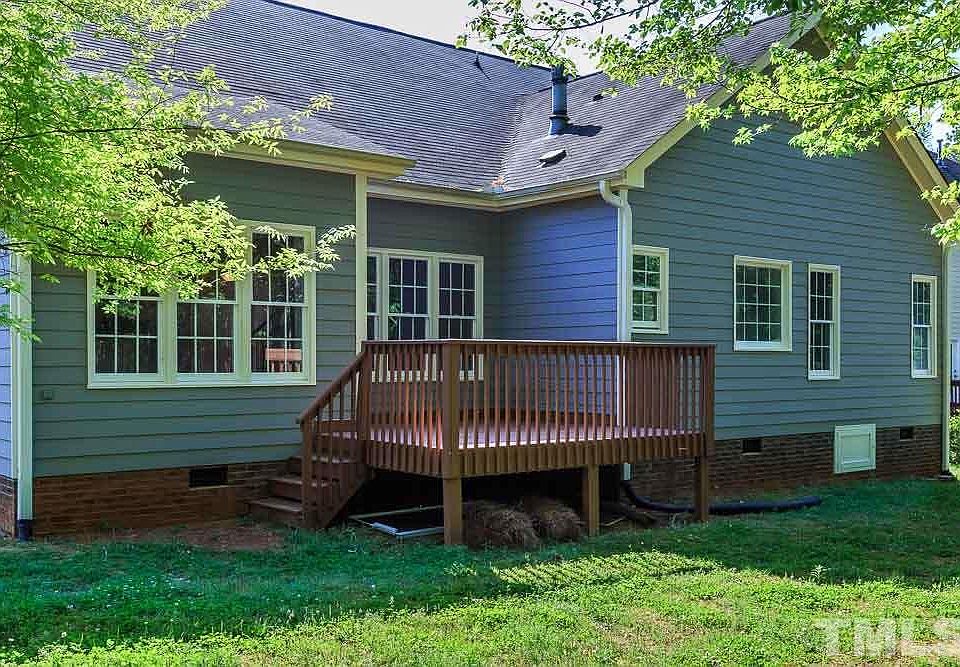 2nd image of 313 Sylvan Way