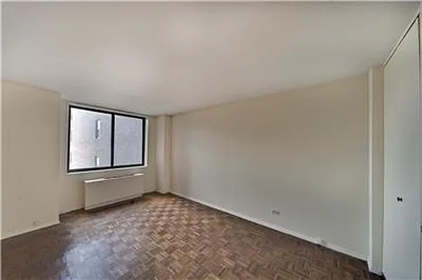 Sold by Barkin and Associates | media 6
