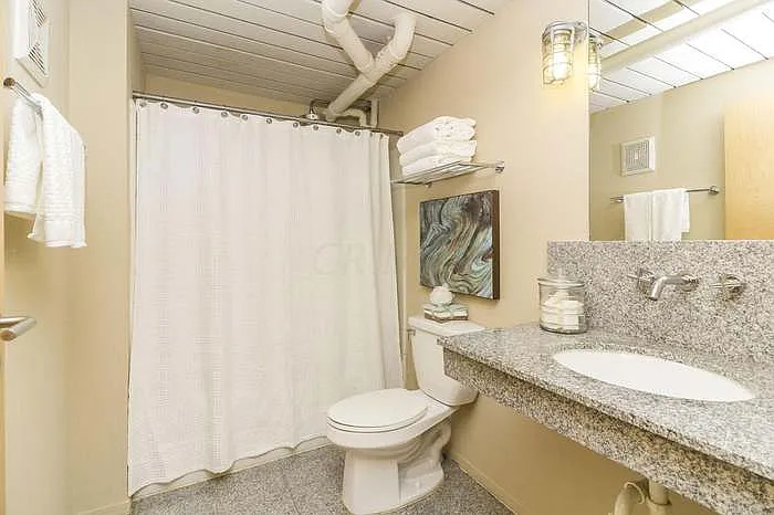 60 E Spring St #202 — Photo 17