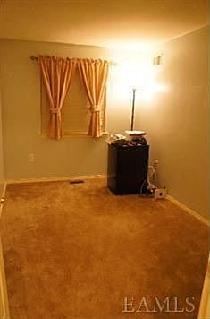 3rd image of 40 Heron Ln