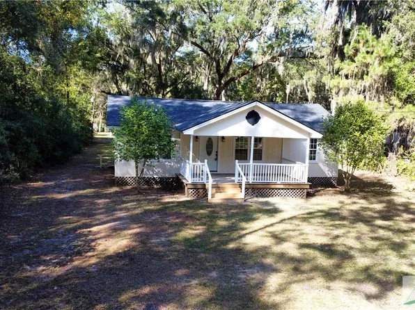 42 Renee Avenue, Midway, GA 31320