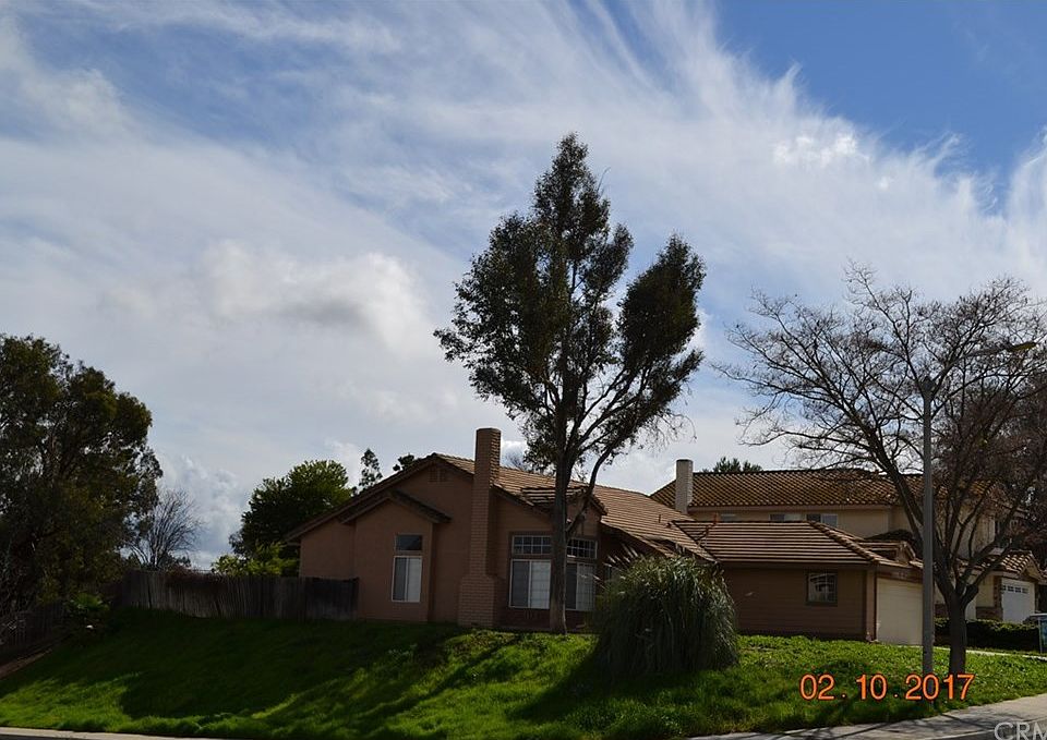 1st image of 40594 Alondra Dr