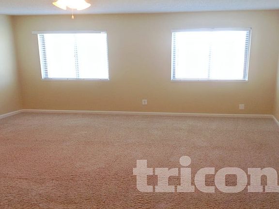 2nd image of 5513 Galaxie Rd