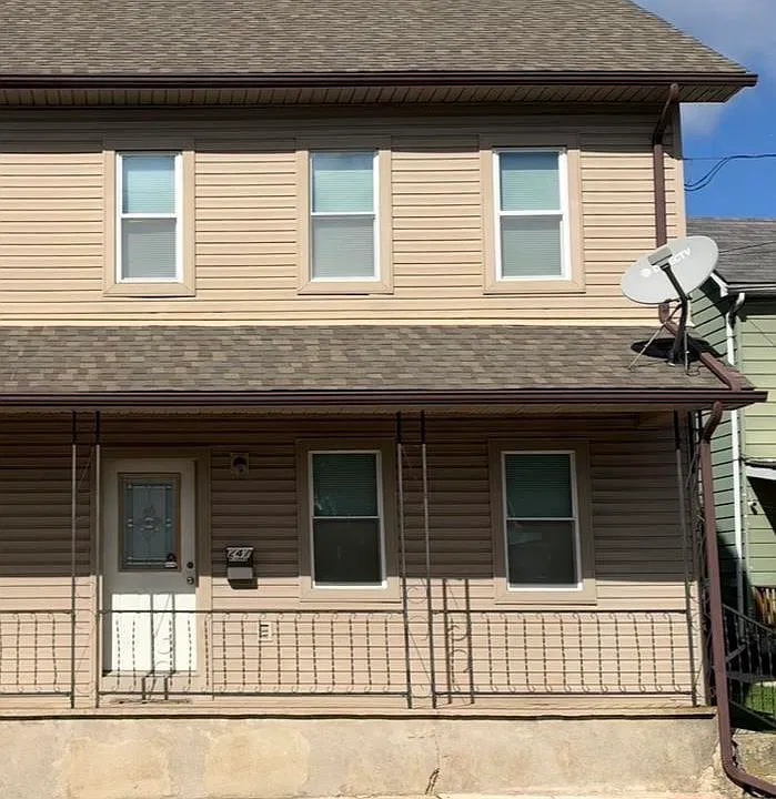 247 Penn St