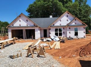 230 Airport Road #9, Canon, GA 30662