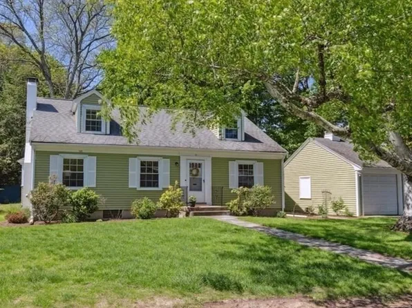 25 Piety Corner Rd, Waltham, MA 02451