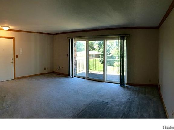5th image of 29516 Bobrich St
