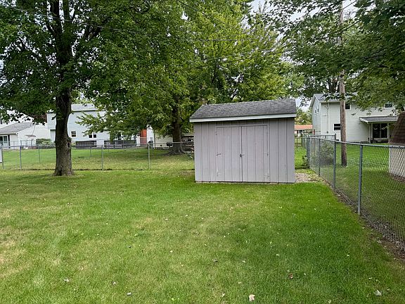 4th image of 5321 Gargasz Dr