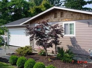 3210 Deer Island Dr E, Lake Tapps, WA 98391