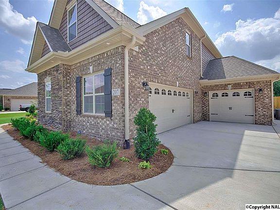 2nd image of 207 Heritage Mill Dr