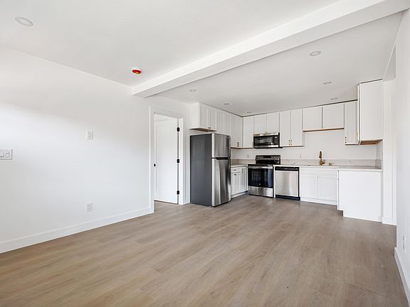 5th image of 569 Park Way #F