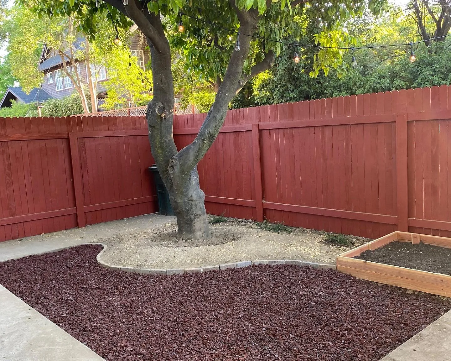 3 bed, 1000 sqft, $2,495 — Photo 3
