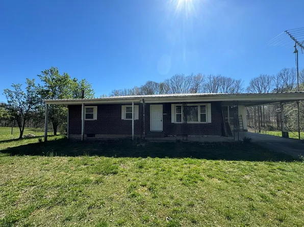 140 Ralph Spivey Ln, Gainesboro, TN 38562