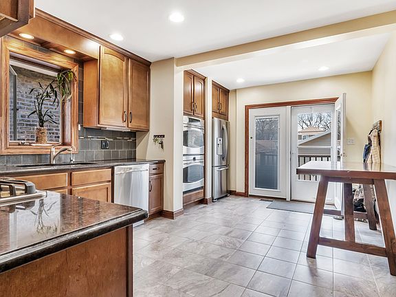 5th image of 3846 N Panama Ave