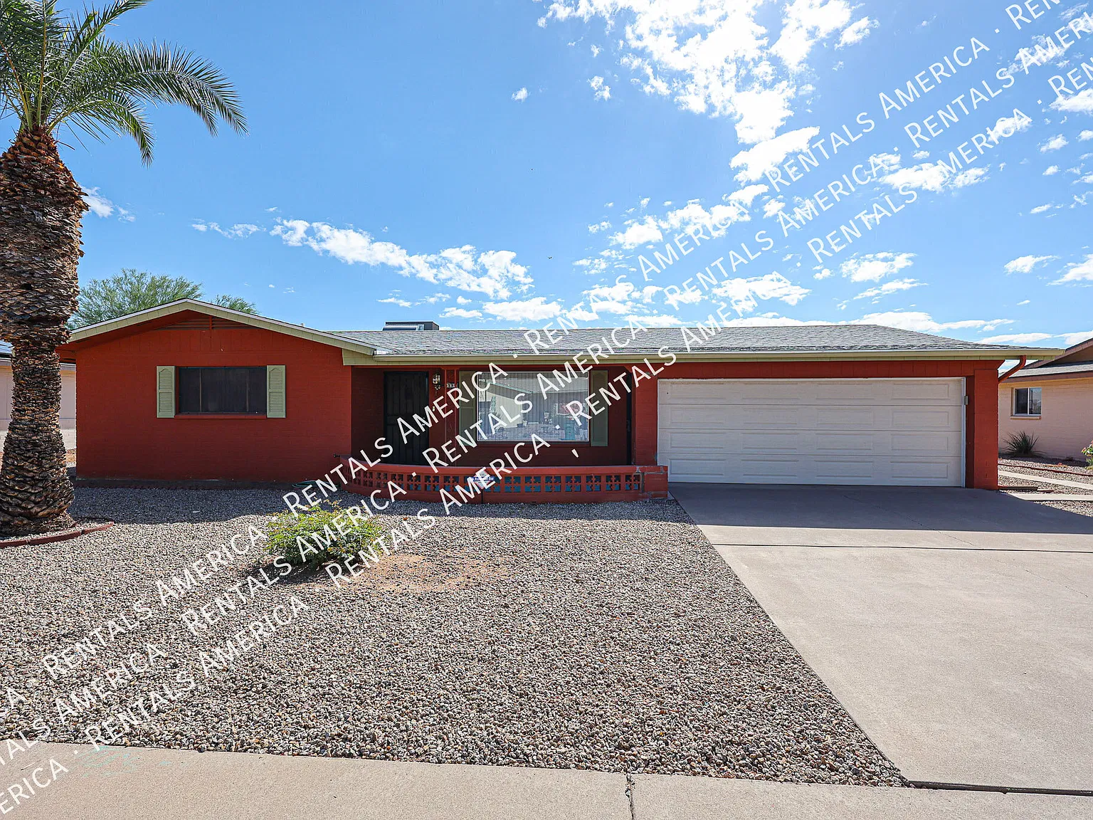 Dreamland Villa, 2-Bedroom 2 Bath — Photo 2
