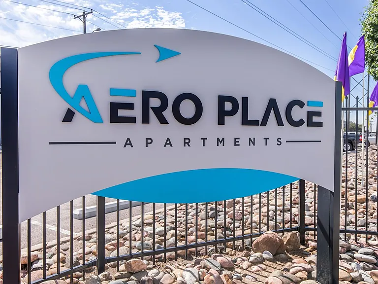 Aero Place Apartments — Photo 1