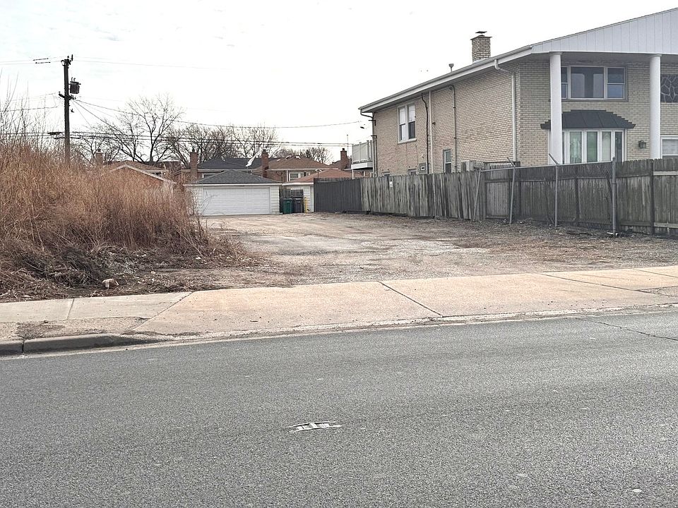 1st image of 4829 S Central Ave