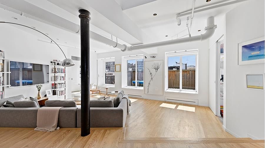 1st image of 40 W 15th St APT 6B