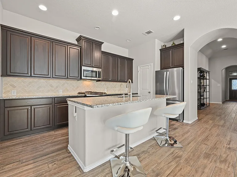 373 Lacey Oak Loop — Photo 8