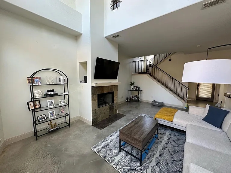2316 Thornton Rd #B — Photo 13