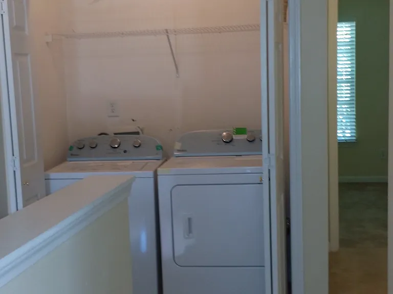 655 Kenridge Dr — Photo 19