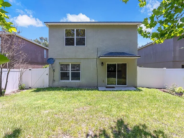 1944 Portcastle Cir — Photo 25