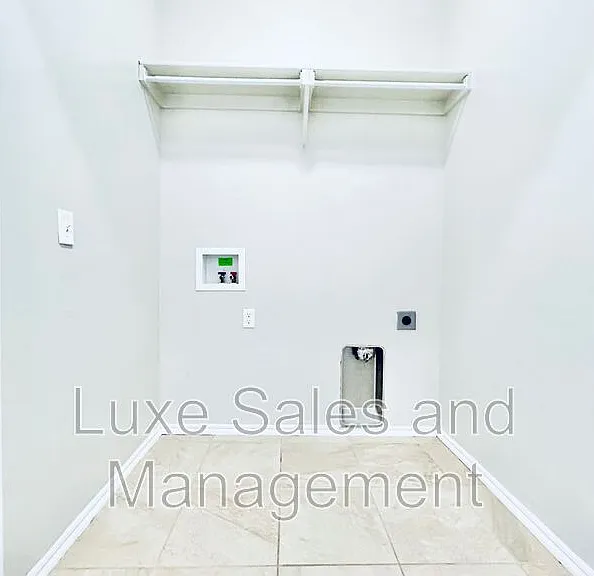 1328 Garden Gate Dr #A — Photo 14