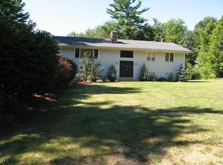 2 Hayes Hart Rd, Windham, NH 03087