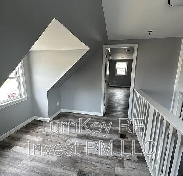 18108 Oakwood Ave — Photo 7